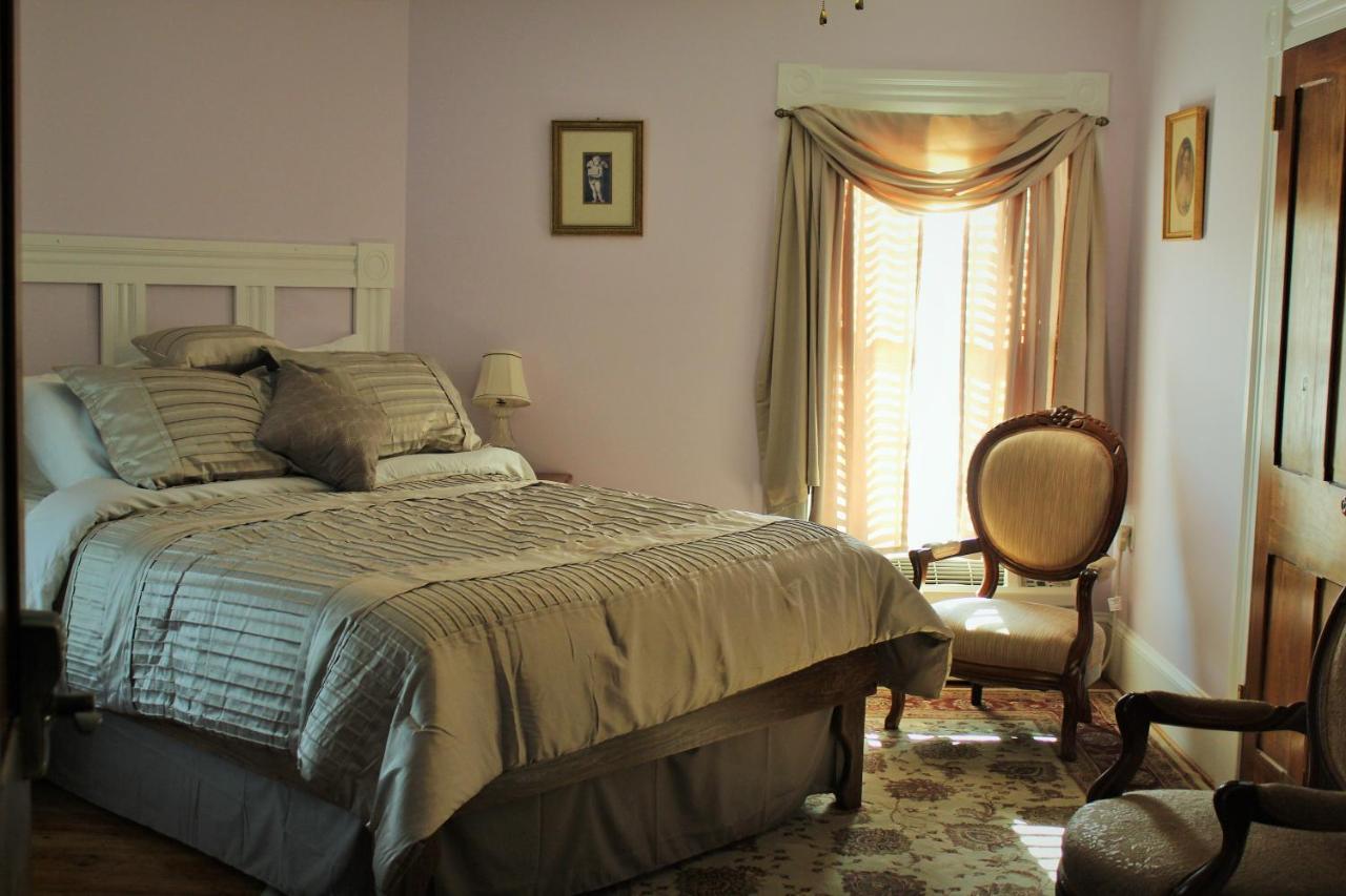Hawksbill House - (adults Only) Gasthof Luray