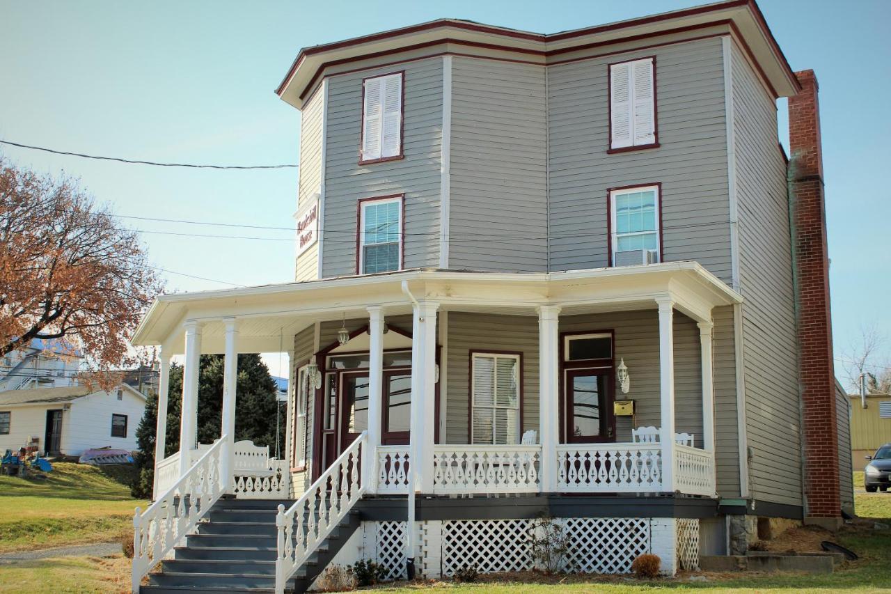 Hawksbill House - (adults Only) *